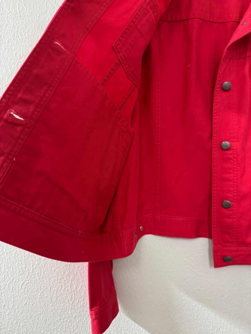 Lauren Jeans Co. Women’s Red Denim Jacket - Picture 11 of 14